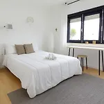 Freedom Surf House Apartment