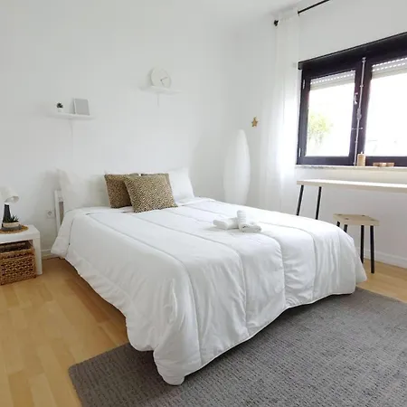 Freedom Surf House דירה