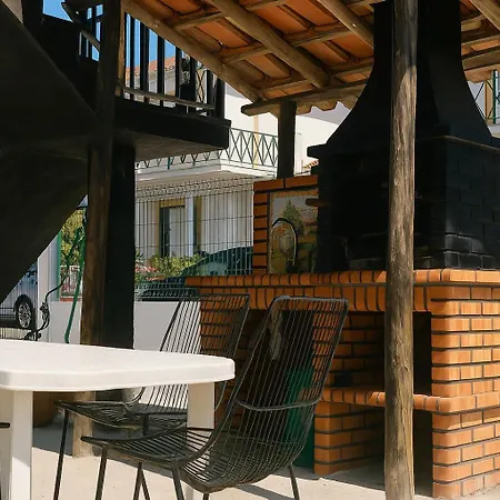 דירה Freedom Surf House *